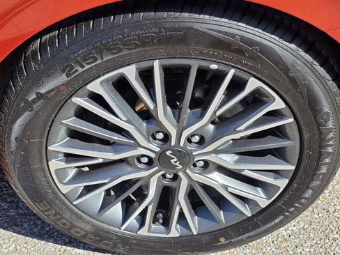 Used 2023 Kia Forte GT-Line FWD image 38
