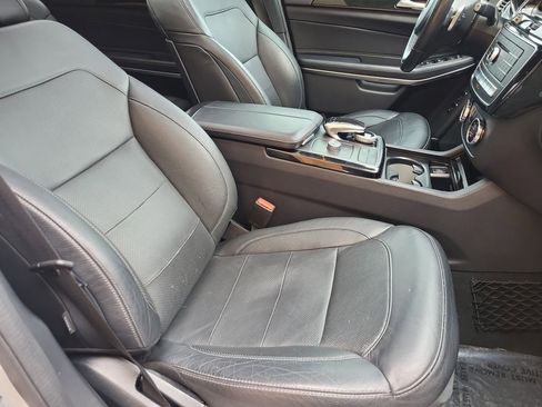 Used 2019 Mercedes-Benz GLS 550 4MATIC image 13