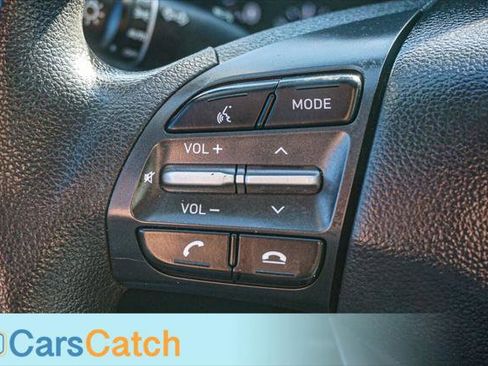 Used 2021 Hyundai Kona SE image 32