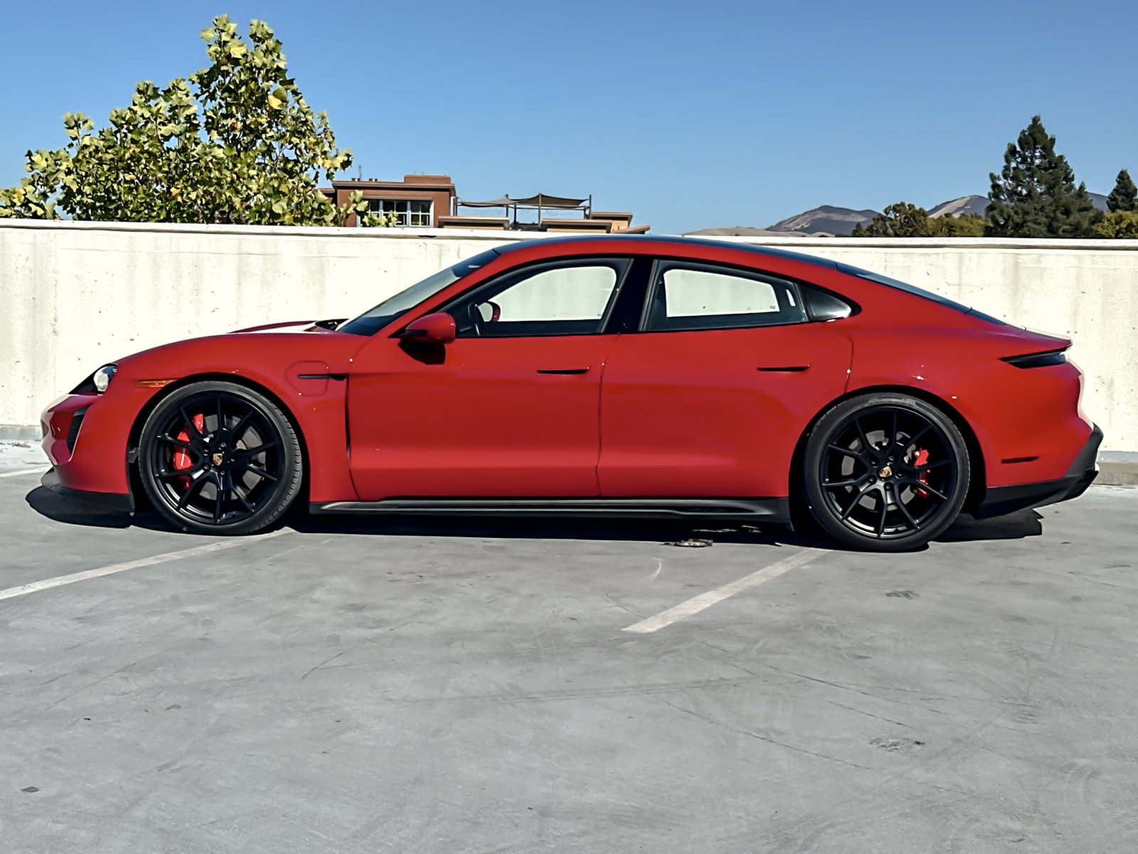 Certified 2023 Porsche Taycan GTS AWD/4WD image 3
