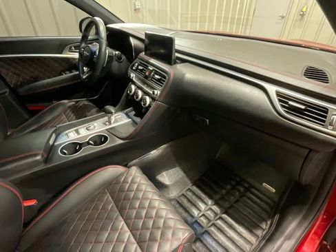 Used 2022 Genesis G70 3.3T w/ Sport Prestige Package AWD/4WD image 14