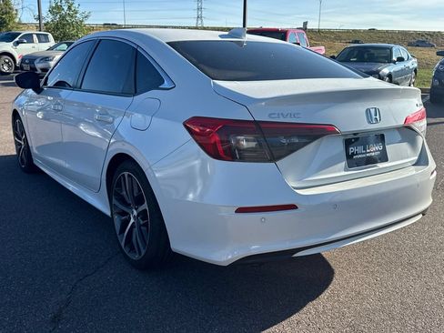 Used 2024 Honda Civic Touring image 8