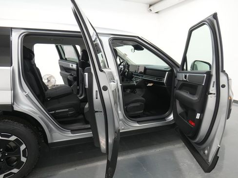New 2026 Hyundai Santa Fe SE image 29