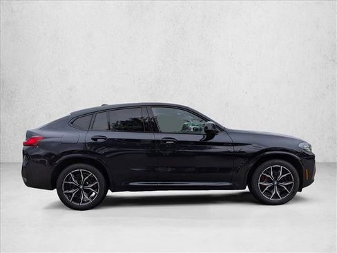 Used 2025 BMW X4 M40i AWD/4WD image 4