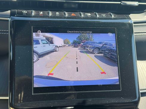 Used 2023 Jeep Grand Cherokee L Laredo AWD/4WD image 27