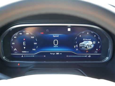 Used 2023 Chevrolet Suburban High Country w/ Max Trailering Package image 21