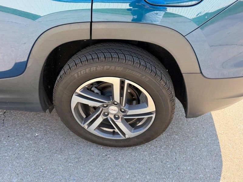 Used 2020 GMC Terrain SLT AWD/4WD image 6