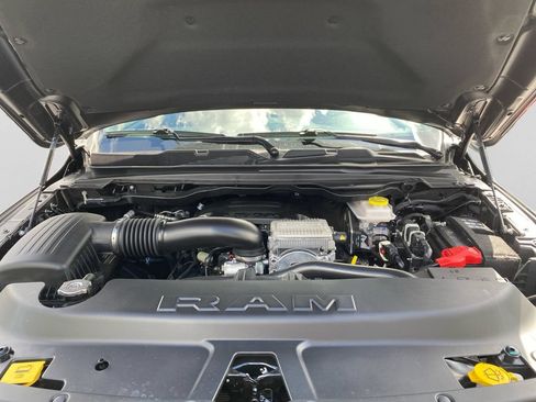 Used 2026 RAM 1500 Express AWD/4WD image 26