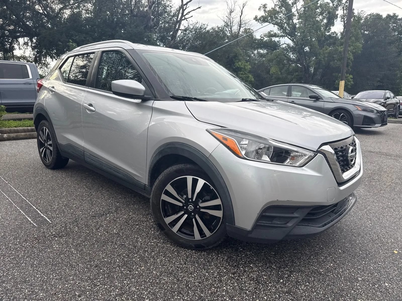 Used 2020 Nissan Kicks SV FWD image 7