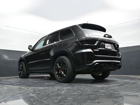 Used 2012 Jeep Grand Cherokee SRT8 w/ Luxury Group II AWD/4WD image 53