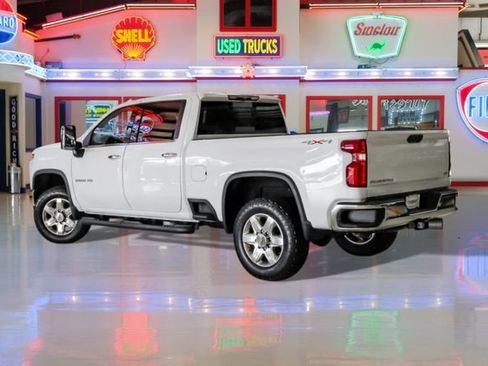 Used 2022 Chevrolet Silverado 2500 LTZ w/ LTZ Plus Package image 4