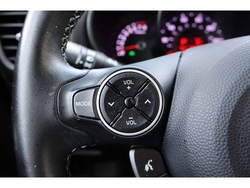 Used 2017 Kia Soul + w/ Designer's Package image 31