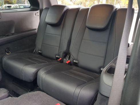 Used 2022 Mercedes-Benz GLS 450 4MATIC image 23