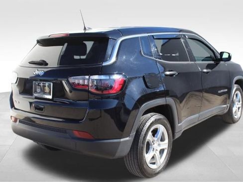 Used 2024 Jeep Compass Sport image 8