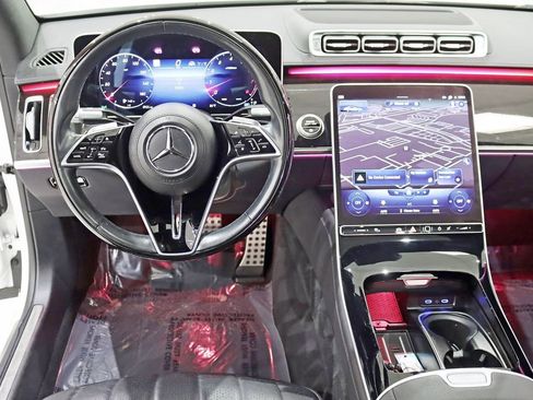 Used 2023 Mercedes-Benz S 500 4MATIC w/ AMG Line image 15
