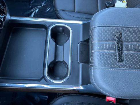 Certified 2025 Chevrolet Silverado 2500 High Country w/ Midnight Edition image 23