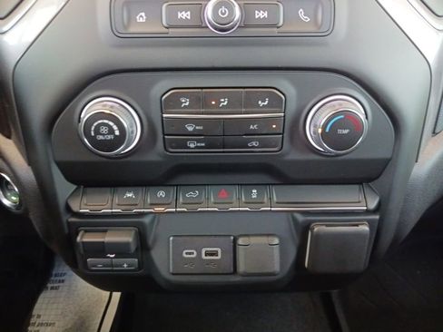 New 2025 Chevrolet Silverado 1500 Custom image 21