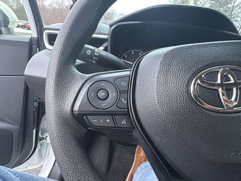 Used 2024 Toyota Corolla LE image 16