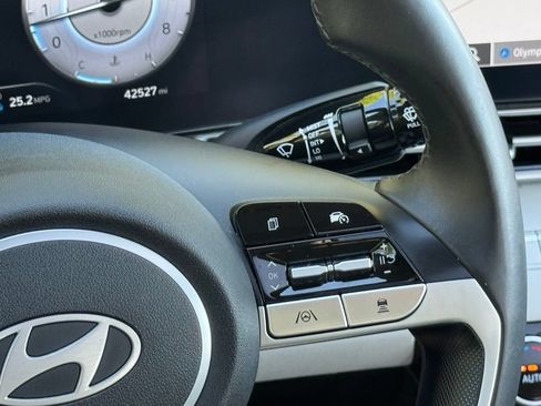 Used 2024 Hyundai Elantra Limited FWD image 22