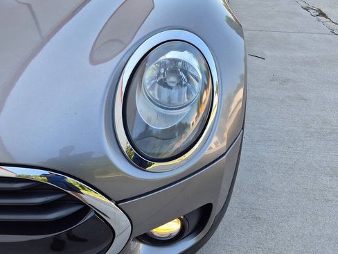 Used 2017 MINI Cooper Clubman FWD image 12