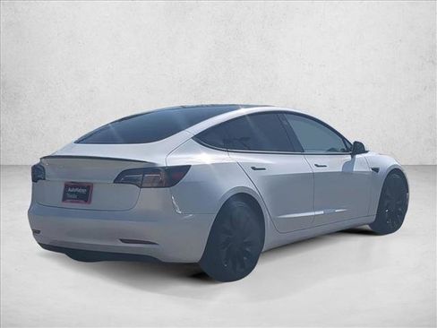 Used 2022 Tesla Model 3 Performance image 5