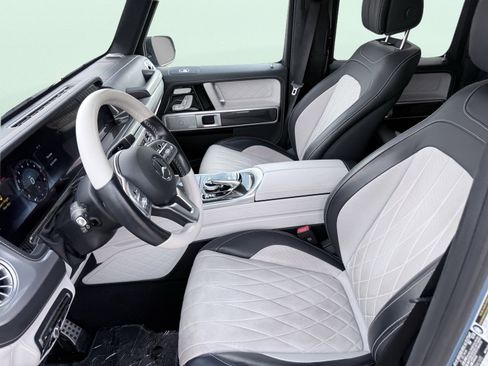 Used 2023 Mercedes-Benz G 550 image 30