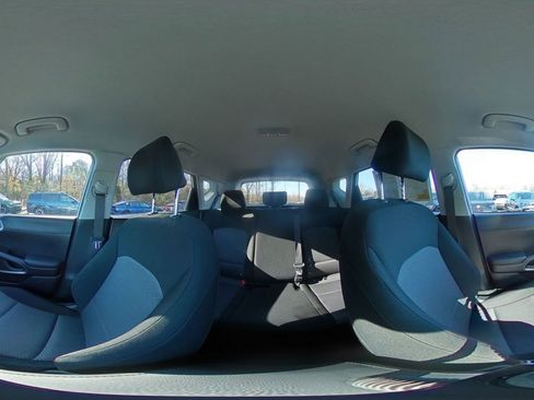 Used 2025 Kia Soul LX w/ LX Technology Package image 40