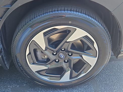 Certified 2024 Subaru Crosstrek 2.5i Limited w/ Crosstrek Mirror Package AWD/4WD image 29