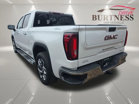 Used 2023 GMC Sierra 1500 SLT w/ SLT Convenience Package AWD/4WD image 4