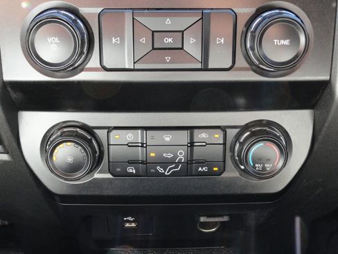 Used 2019 Ford F250 XL w/ XL Value Package image 22