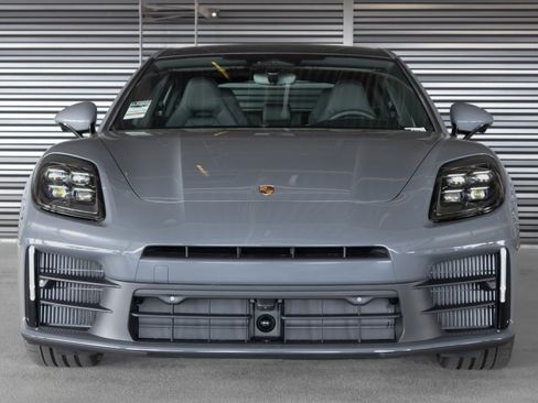 New 2026 Porsche Panamera RWD image 8