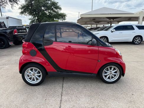 Used 2009 smart fortwo passion RWD image 8