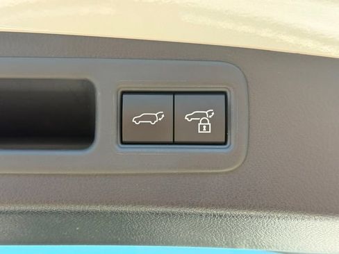 Used 2024 Lexus RX 350 Premium Plus w/ Convenience Package FWD image 32