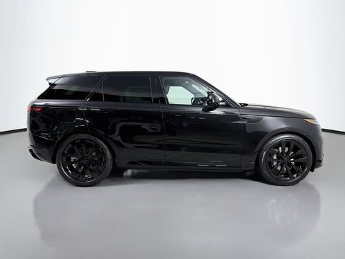 New 2027 Land Rover Range Rover Sport Dynamic SE AWD/4WD image 4