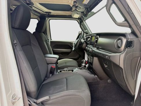 Used 2021 Jeep Wrangler Unlimited Sport AWD/4WD image 14