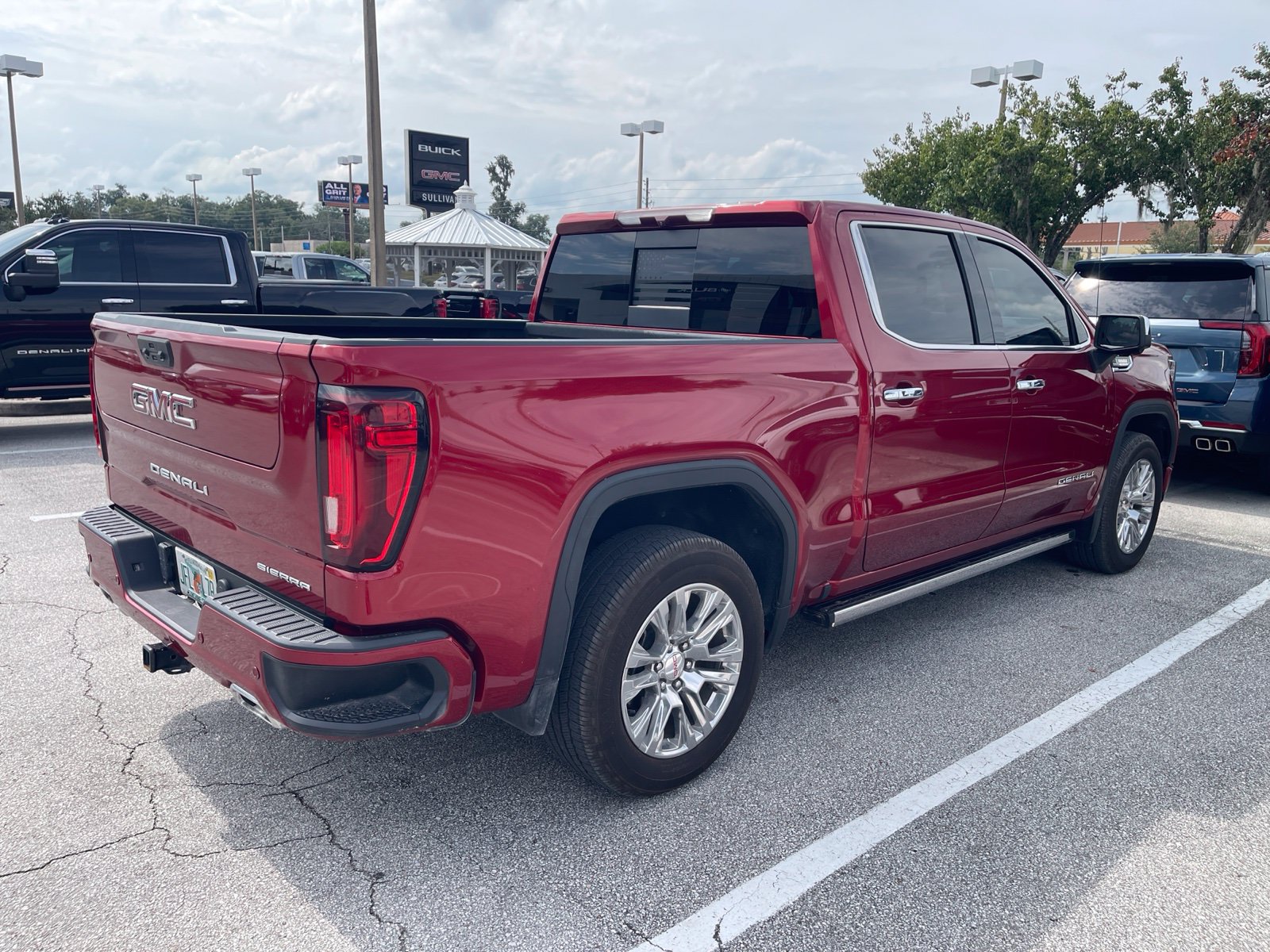 Used 2022 GMC Sierra 1500 Denali AWD/4WD image 6