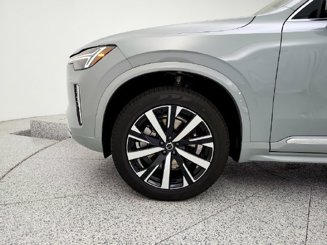 New 2027 Volvo XC60 B5 Core AWD/4WD image 30