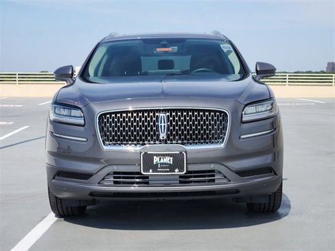Used 2023 Lincoln Nautilus Reserve w/ Equipment Group 201A image 2