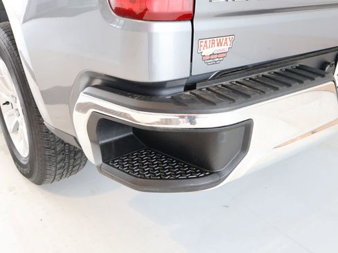 Used 2021 Chevrolet Silverado 1500 LT AWD/4WD image 29