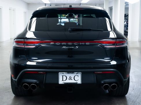 Used 2023 Porsche Macan S image 5