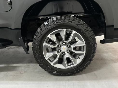 Used 2021 Chevrolet Silverado 1500 LT AWD/4WD image 64