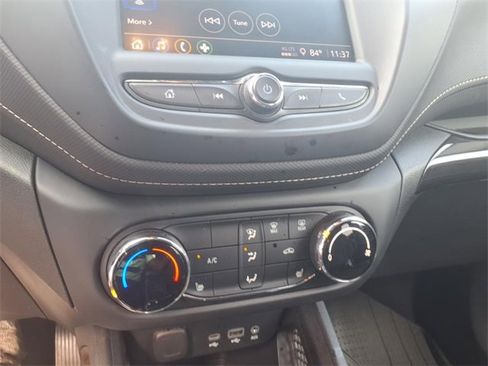 Used 2022 Chevrolet TrailBlazer ACTIV image 17