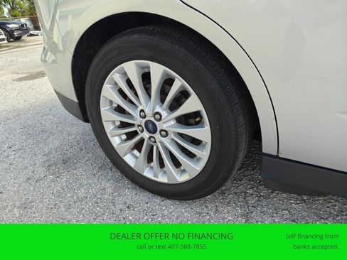 Used 2017 Ford C-MAX SE image 23