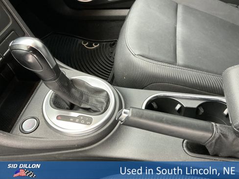 Used 2012 Volkswagen Beetle 2.5 image 12