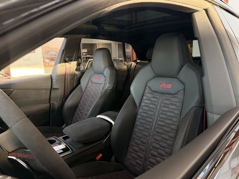Used 2026 Audi RS Q8 performance AWD/4WD image 19