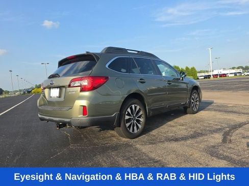 Used 2017 Subaru Outback 2.5i Limited AWD/4WD image 3