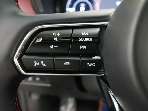 New 2025 MAZDA CX-70 Plug-In Hybrid w/ Premium Plus image 50