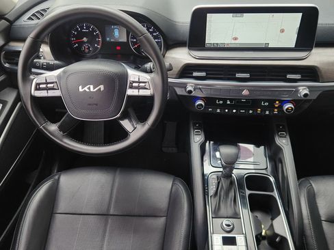 Used 2022 Kia Telluride EX w/ EX Premium Package image 28