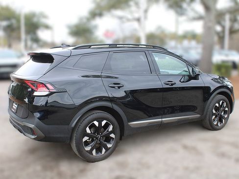 Certified 2023 Kia Sportage X-Line w/ X-Line Premium Package image 6