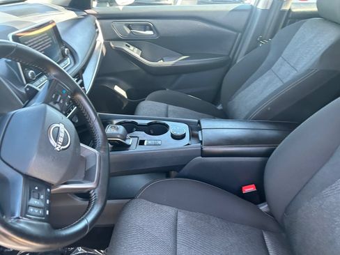 Used 2025 Nissan Rogue SV AWD/4WD image 20